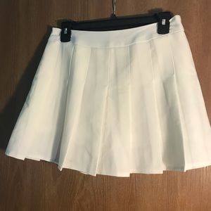 White skater skort